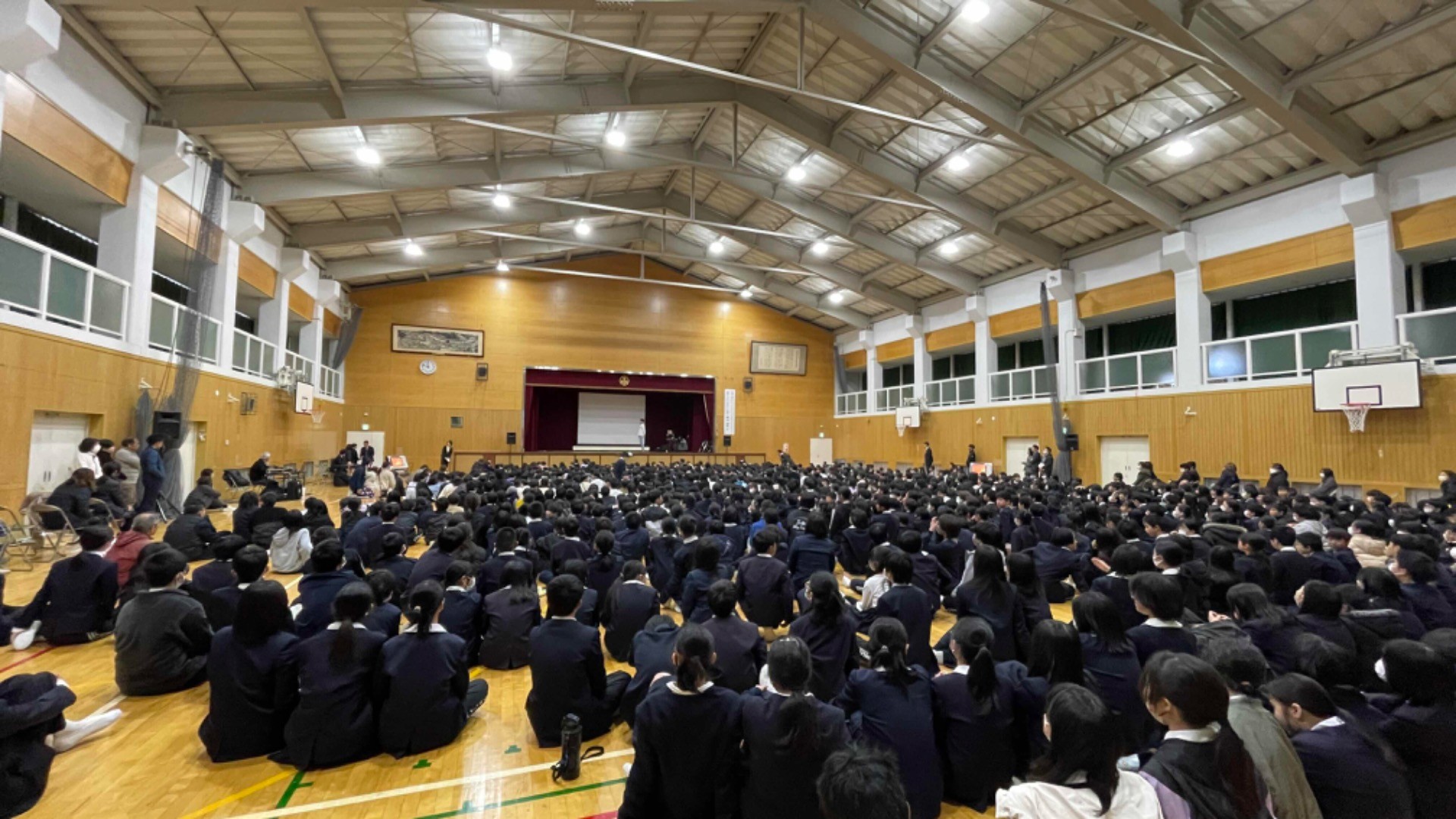 1,100人の小学生