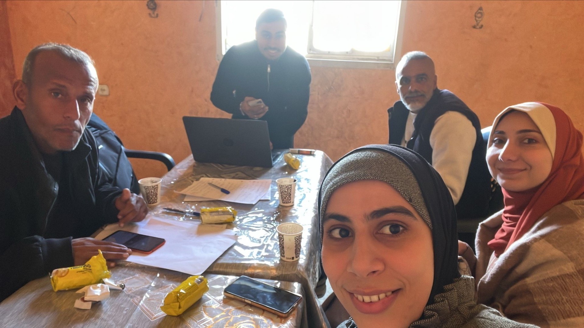 直接会い、時差のないミーティングをする意味